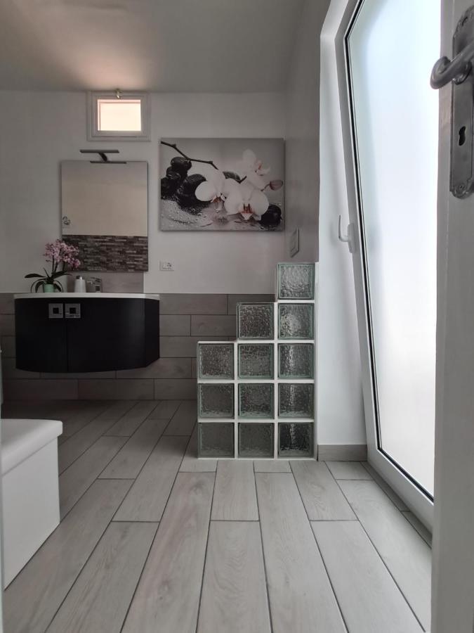 Bed & Breakfast Dimora Felice Ostuni Bagian luar foto