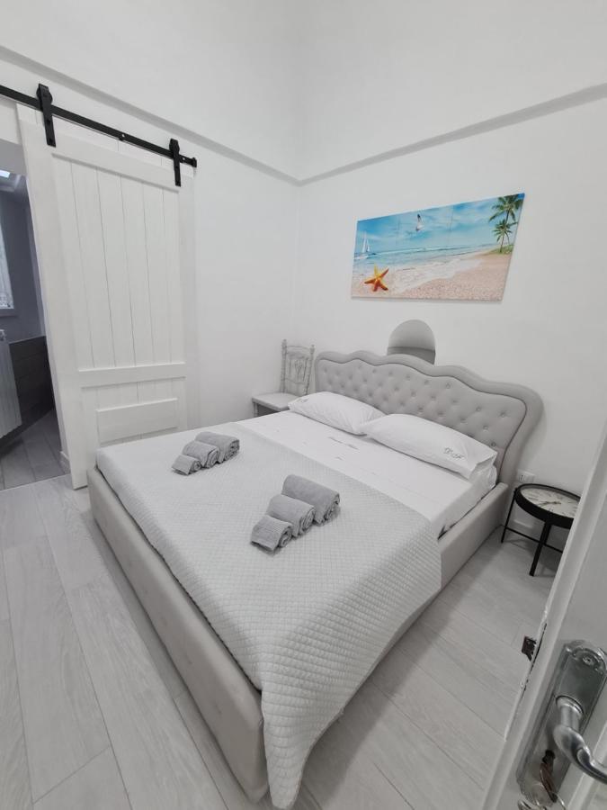 Bed & Breakfast Dimora Felice Ostuni Bagian luar foto