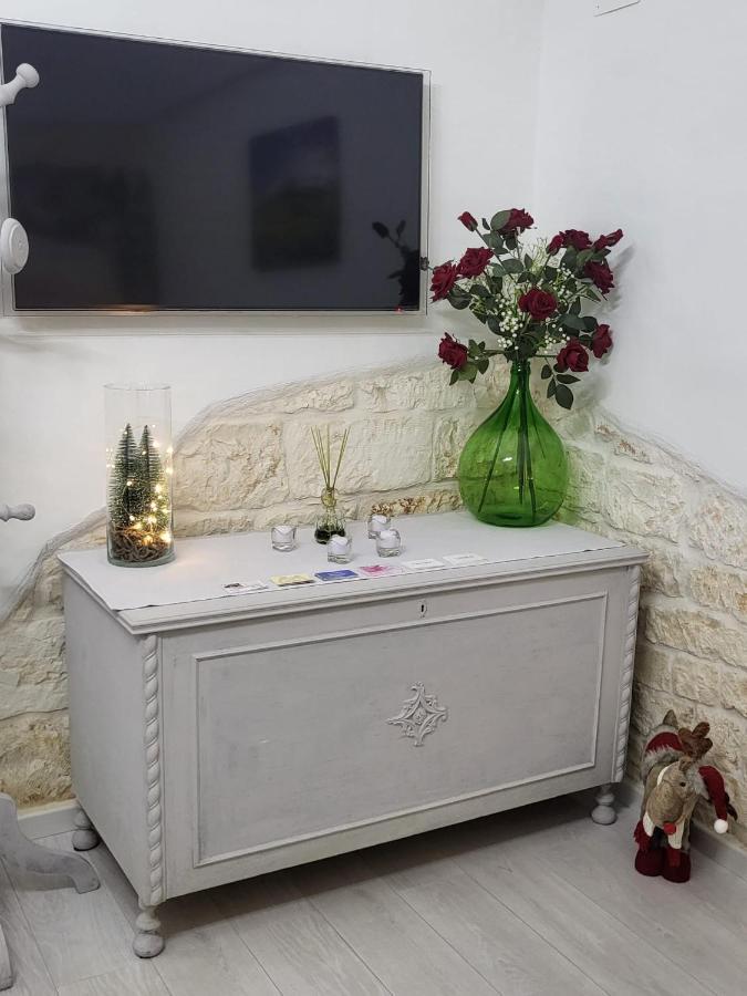 Bed & Breakfast Dimora Felice Ostuni Bagian luar foto